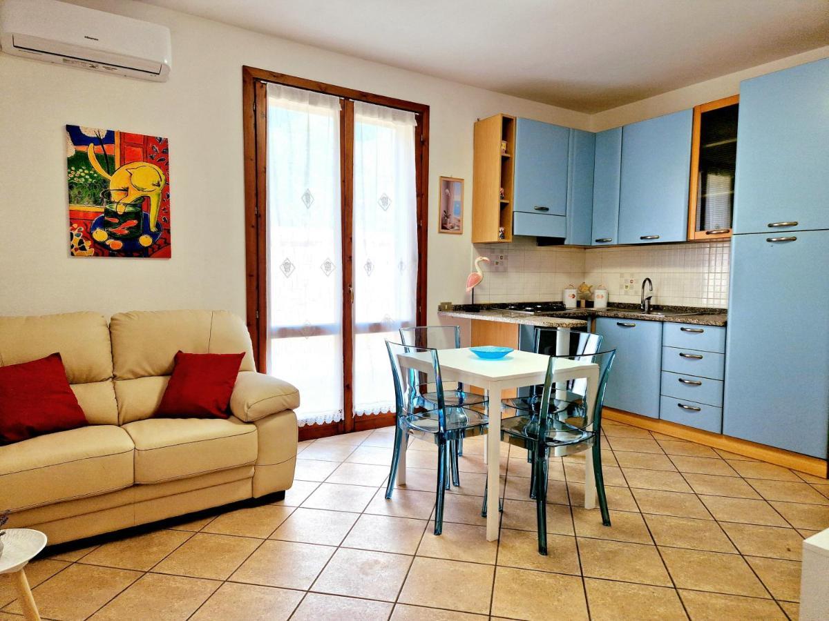 Dimora Rena Dorada - Apartment in Pula, Sardinia, Italy Bagian luar foto