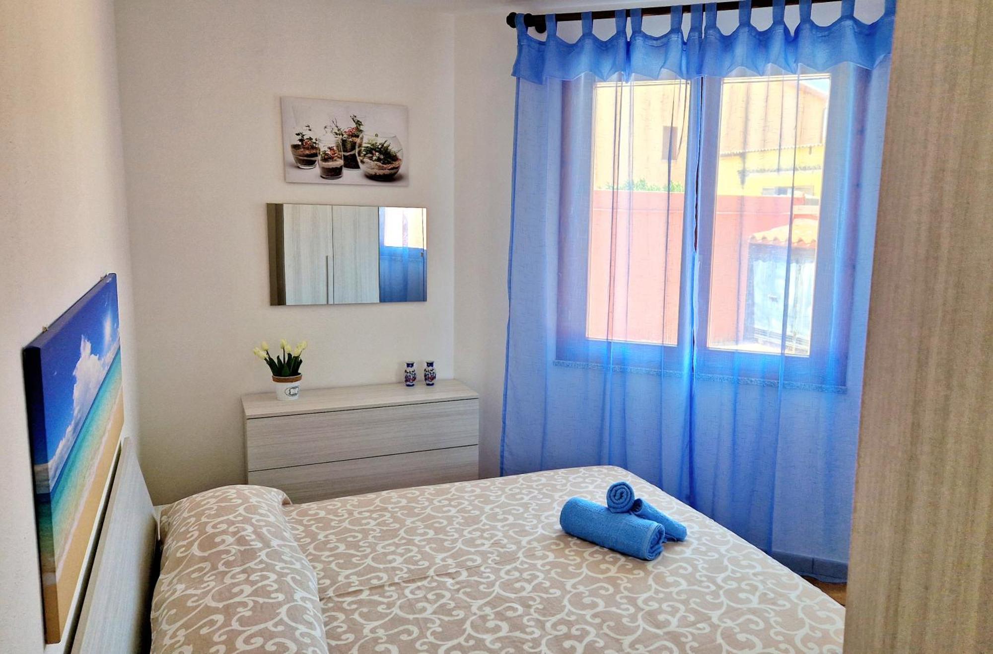Dimora Rena Dorada - Apartment in Pula, Sardinia, Italy Bagian luar foto