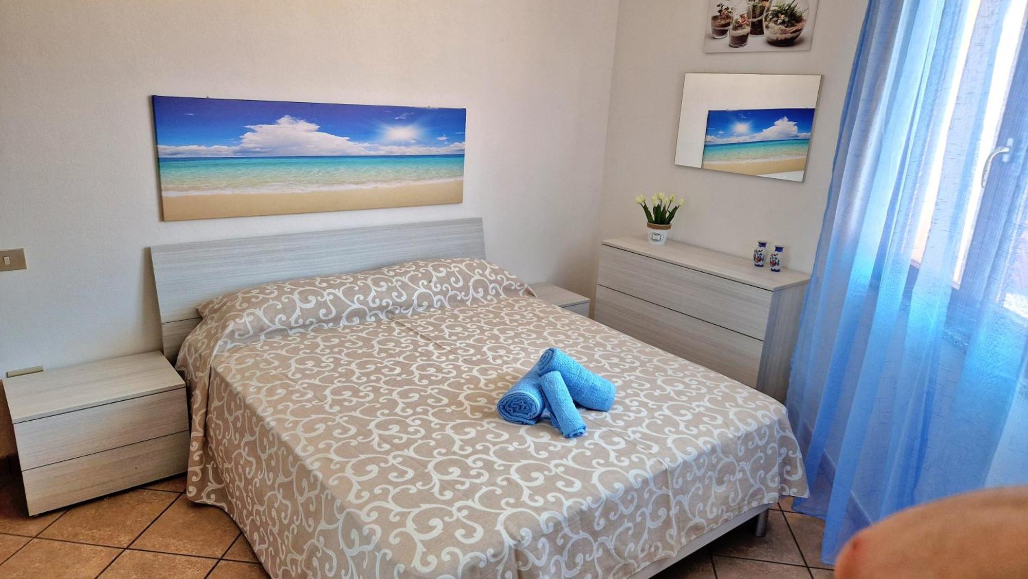 Dimora Rena Dorada - Apartment in Pula, Sardinia, Italy Bagian luar foto