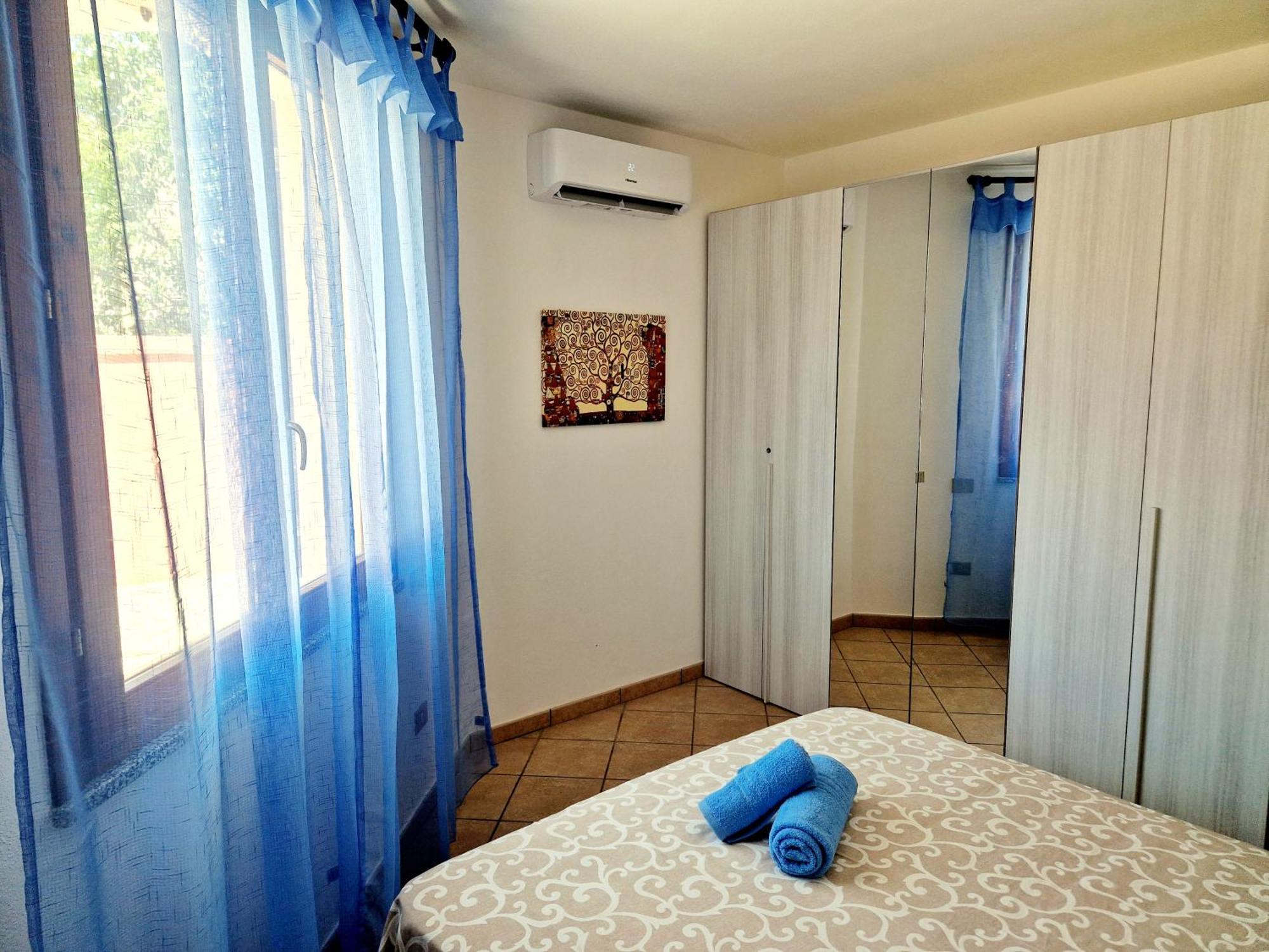 Dimora Rena Dorada - Apartment in Pula, Sardinia, Italy Bagian luar foto